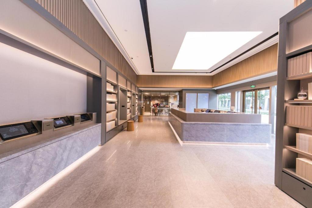 Ji Hotel Shanghai Hongqiao Gubei Fortune Center Eksteriør bilde