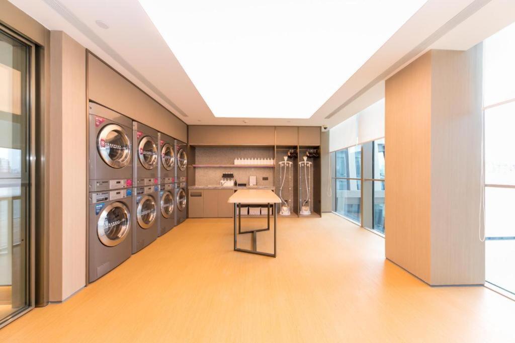 Ji Hotel Shanghai Hongqiao Gubei Fortune Center Eksteriør bilde