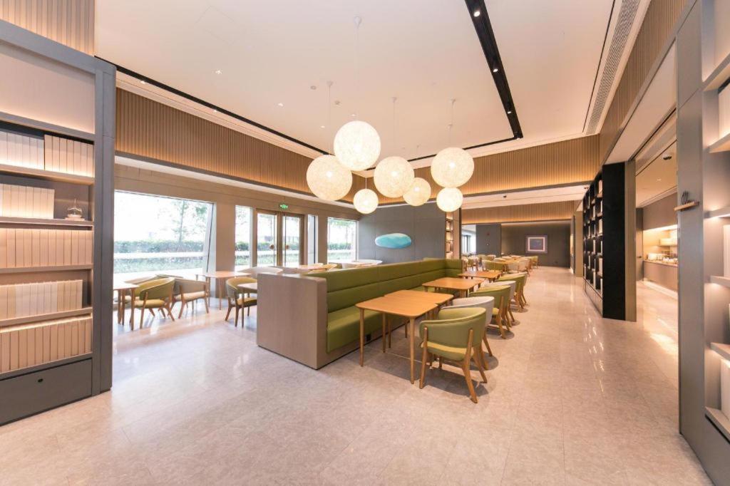 Ji Hotel Shanghai Hongqiao Gubei Fortune Center Eksteriør bilde